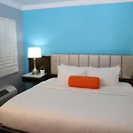 Blvd Hotel & Suites - Walking Distance To Hollywood Walk Of Fame (Adults Only)