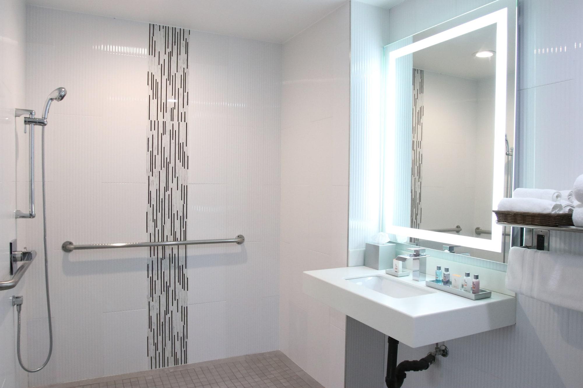 Blvd & - Walking Distance To Hollywood Walk Of Fame (adults Only) 4* Los Angeles