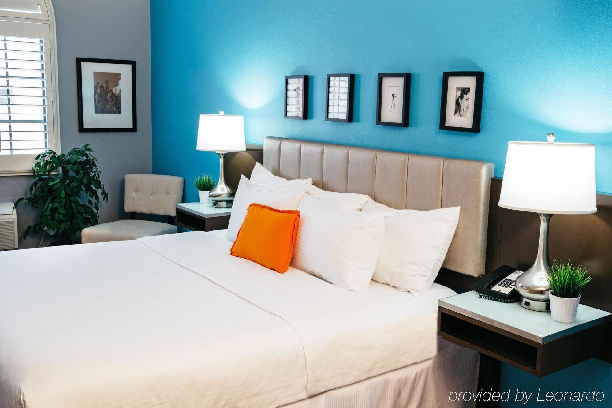 Blvd & - Walking Distance To Hollywood Walk Of Fame (adults Only) Hotel 4*